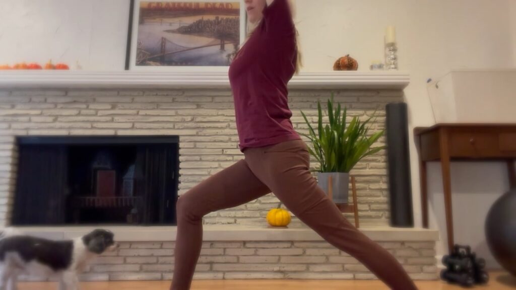 Pilates lunge stretch